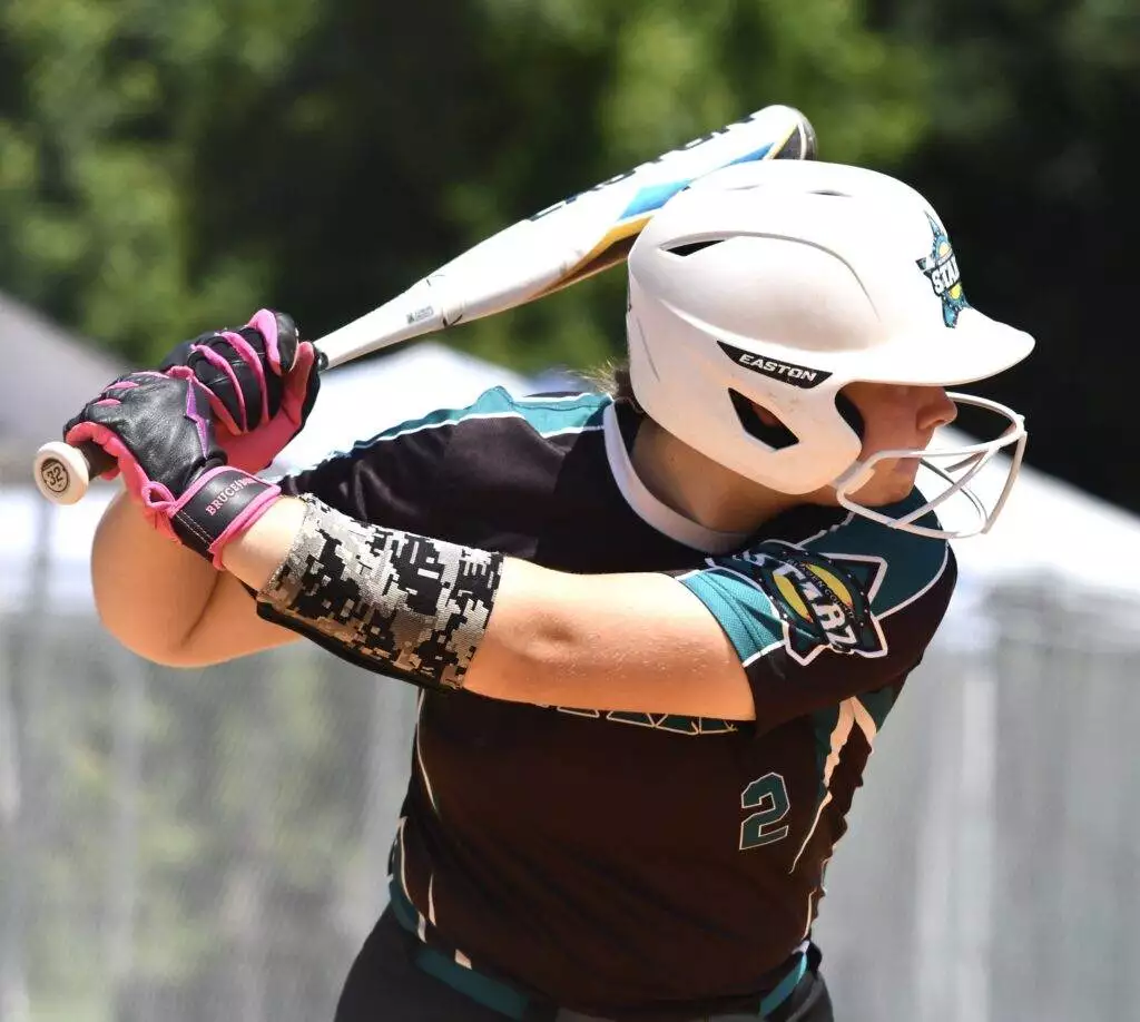 Breelyn at bat in Clayton on June 21, 2025